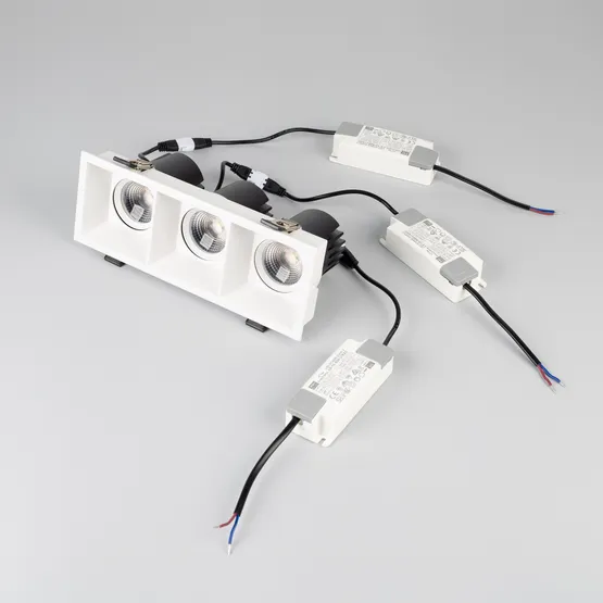Фото #4 товара Светильник MS-FLOW-BUILT-S230x85-3x12W Warm3000 (WH, 15 deg, 230V) (Arlight, IP20 Металл, 5 лет)